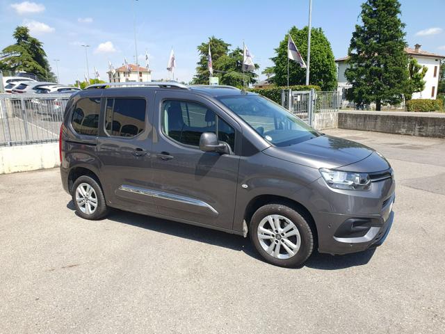 TOYOTA Proace City Verso usata, con Autoradio