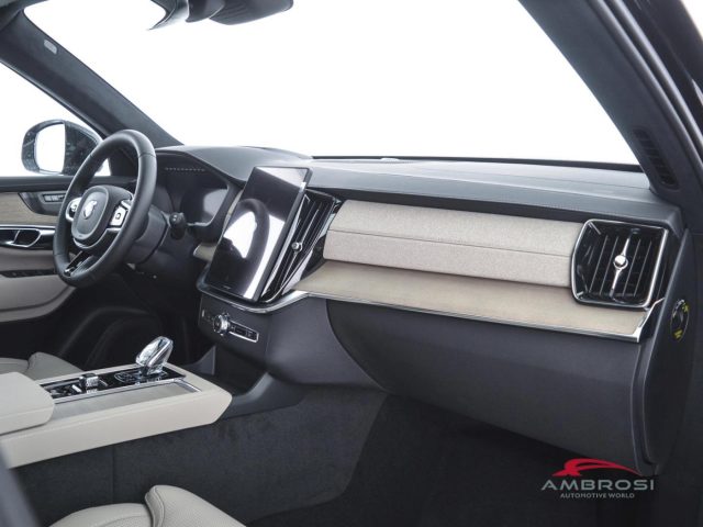 VOLVO XC90 usata 13