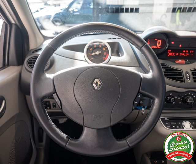 RENAULT Twingo usata, con Cruise Control