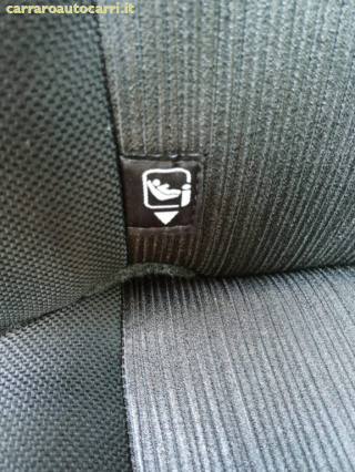 TOYOTA Hilux usata, con Leve al volante