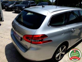 PEUGEOT 308 usata, con Chiusura centralizzata senza chiave