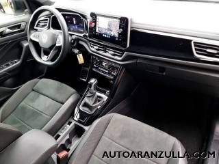 VOLKSWAGEN T-Roc usata, con Controllo automatico clima