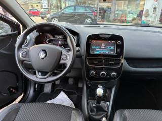RENAULT Clio usata, con Touch screen