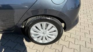 NISSAN Micra usata, con Autoradio