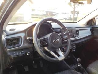 KIA Rio usata, con Autoradio digitale