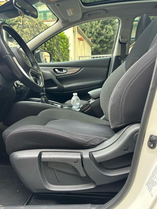 NISSAN Qashqai usata, con Luci diurne