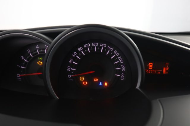 TOYOTA Verso usata 6