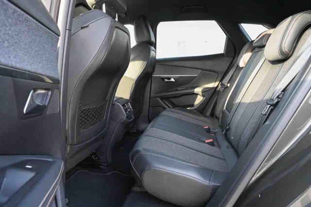 PEUGEOT 3008 usata, con Fendinebbia