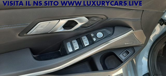 BMW 320 usata, con Volante in pelle