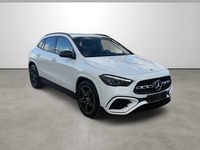 MERCEDES-BENZ GLA 200 usata, con Airbag laterali