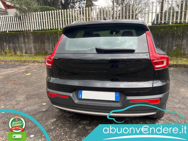 VOLVO XC40 usata, con Autoradio
