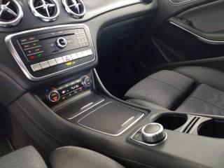 MERCEDES-BENZ GLA 200 usata, con Volante in pelle