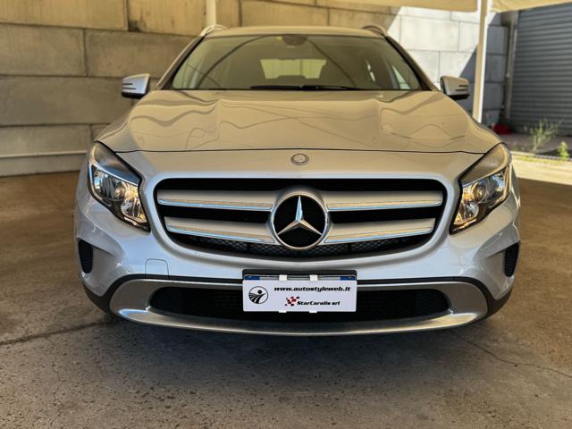 MERCEDES-BENZ GLA 200 usata, con Climatizzatore