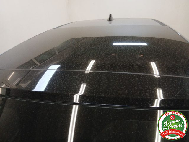 JEEP Avenger usata, con Fari LED