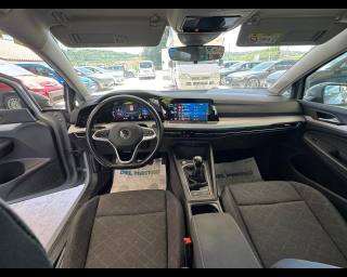 VOLKSWAGEN Golf usata, con Sensori di parcheggio posteriori