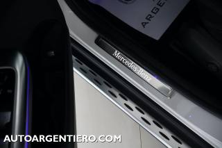 MERCEDES-BENZ GLC 300 usata, con Sensori di parcheggio anteriori