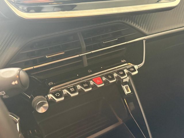 PEUGEOT 2008 usata, con ESP