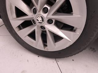 SKODA Octavia usata, con Luci diurne