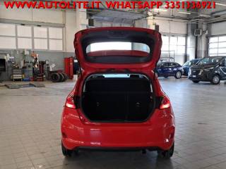 FORD Fiesta usata, con Autoradio