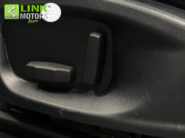 JAGUAR E-Pace usata, con Park Distance Control