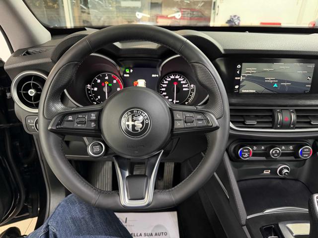 ALFA ROMEO Stelvio usata, con Airbag testa