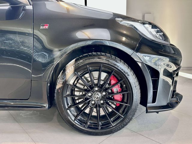 TOYOTA Yaris usata, con Airbag Passeggero