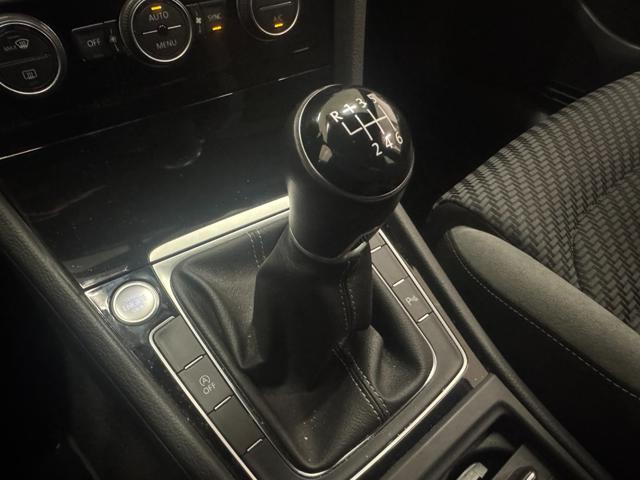 VOLKSWAGEN Golf usata, con ESP