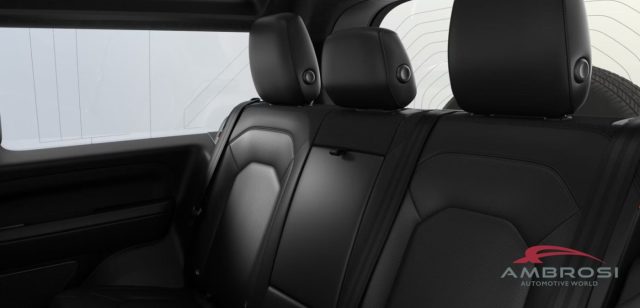 LAND ROVER Defender usata 6