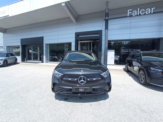 MERCEDES-BENZ GLC 300 usata, con Airbag