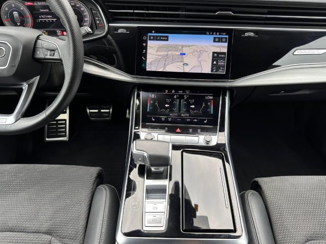 AUDI Q8 usata, con Sedili riscaldati