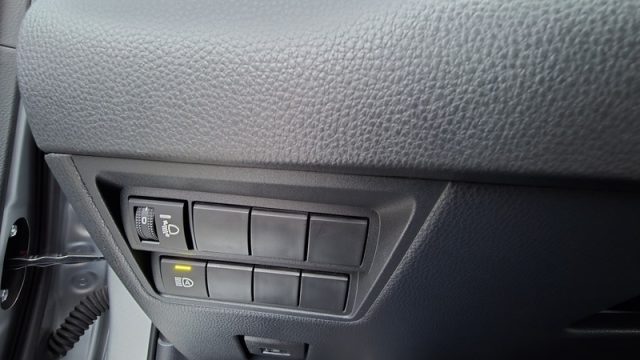 TOYOTA Yaris usata, con Servosterzo