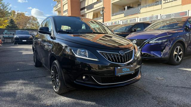 LANCIA Ypsilon usata, con Airbag