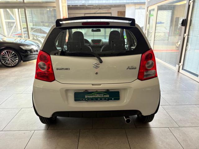 SUZUKI Alto usata, con Autoradio