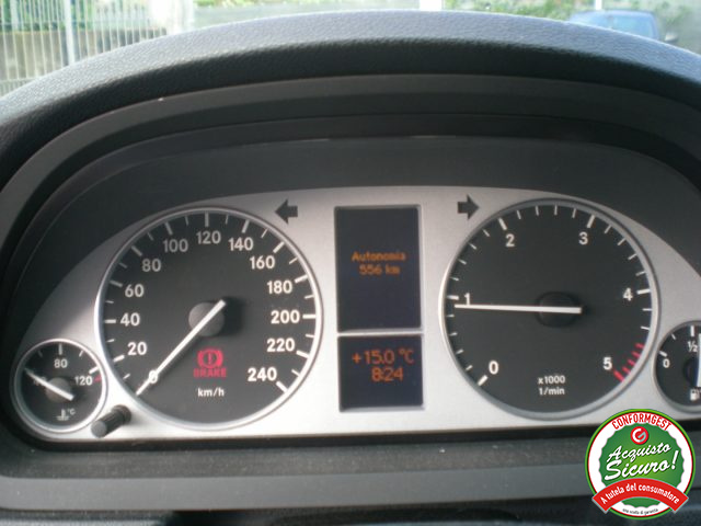 MERCEDES-BENZ B 200 usata, con Bracciolo