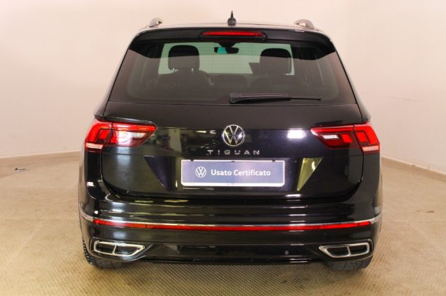 VOLKSWAGEN Tiguan usata, con Autoradio