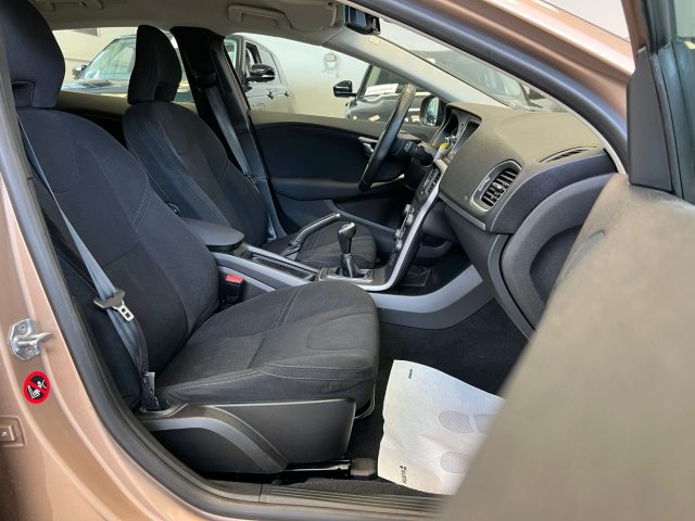 VOLVO V40 usata, con Climatizzatore