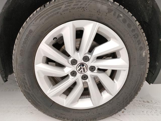 VOLKSWAGEN T-Cross usata, con Autoradio digitale