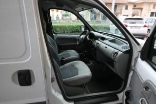 RENAULT Kangoo usata 12