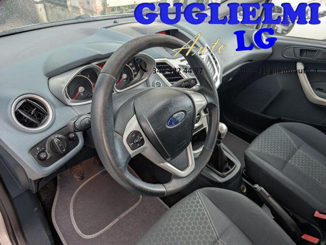 FORD Fiesta usata, con Lettore CD