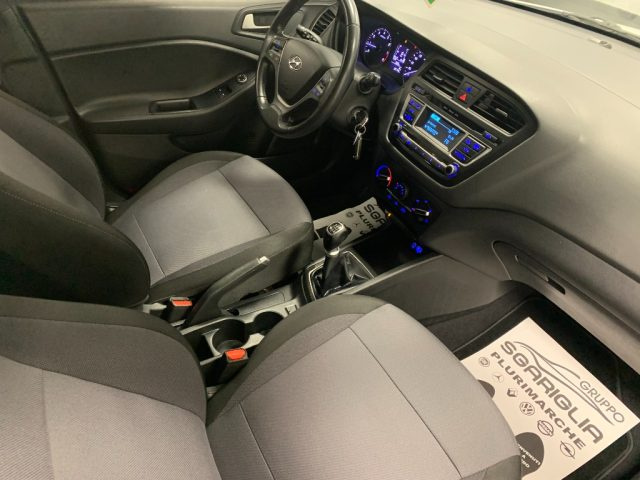 HYUNDAI i20 usata, con Cerchi in lega