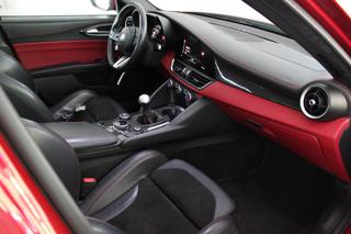 ALFA ROMEO Giulia usata, con Climatizzatore