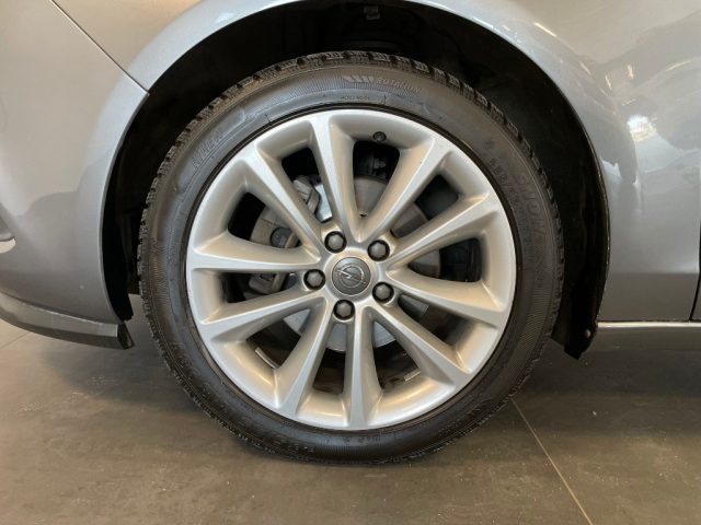 OPEL Zafira usata, con Touch screen