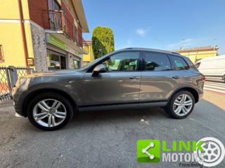 VOLKSWAGEN Touareg usata, con Cerchi in lega