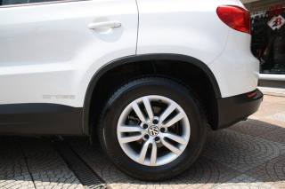 VOLKSWAGEN Tiguan usata, con Specchietti laterali elettrici