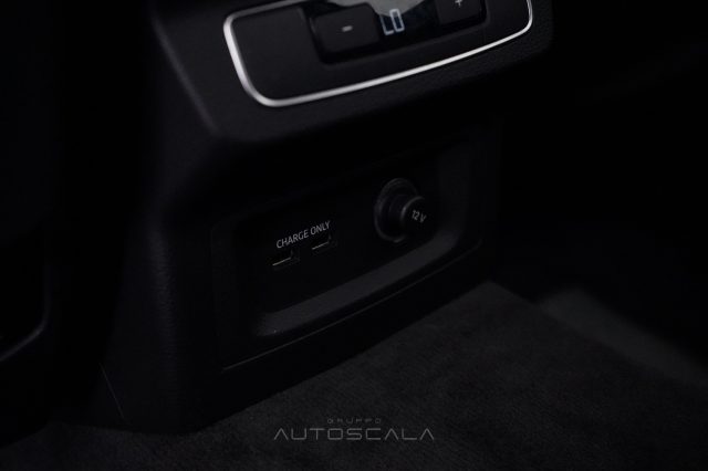 AUDI Q5 usata, con Bluetooth