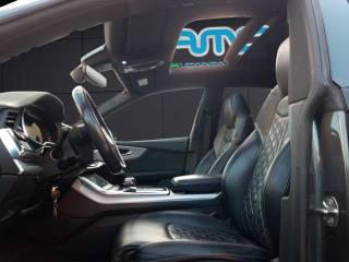 AUDI Q8 usata, con Volante in pelle