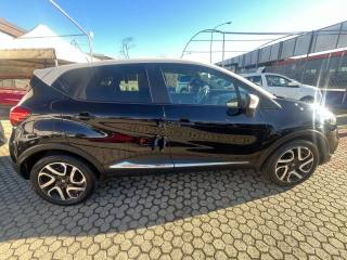 RENAULT Captur usata, con Boardcomputer