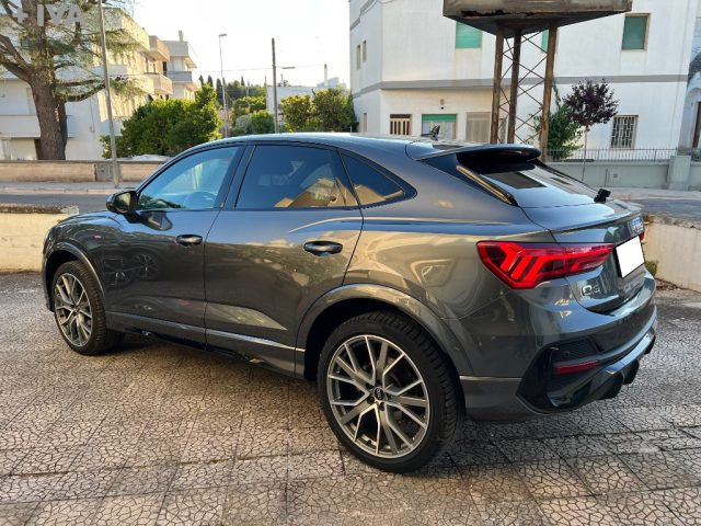AUDI Q3 usata 10
