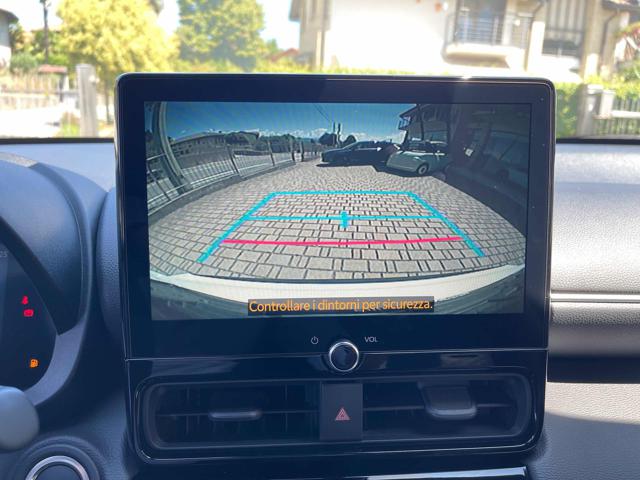 TOYOTA Yaris Cross usata, con Touch screen