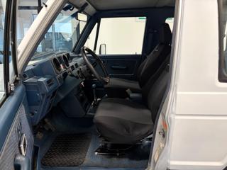 MITSUBISHI Pajero usata, con Fari LED